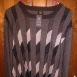 Nwt men's extra large sweater perfect for any occasion